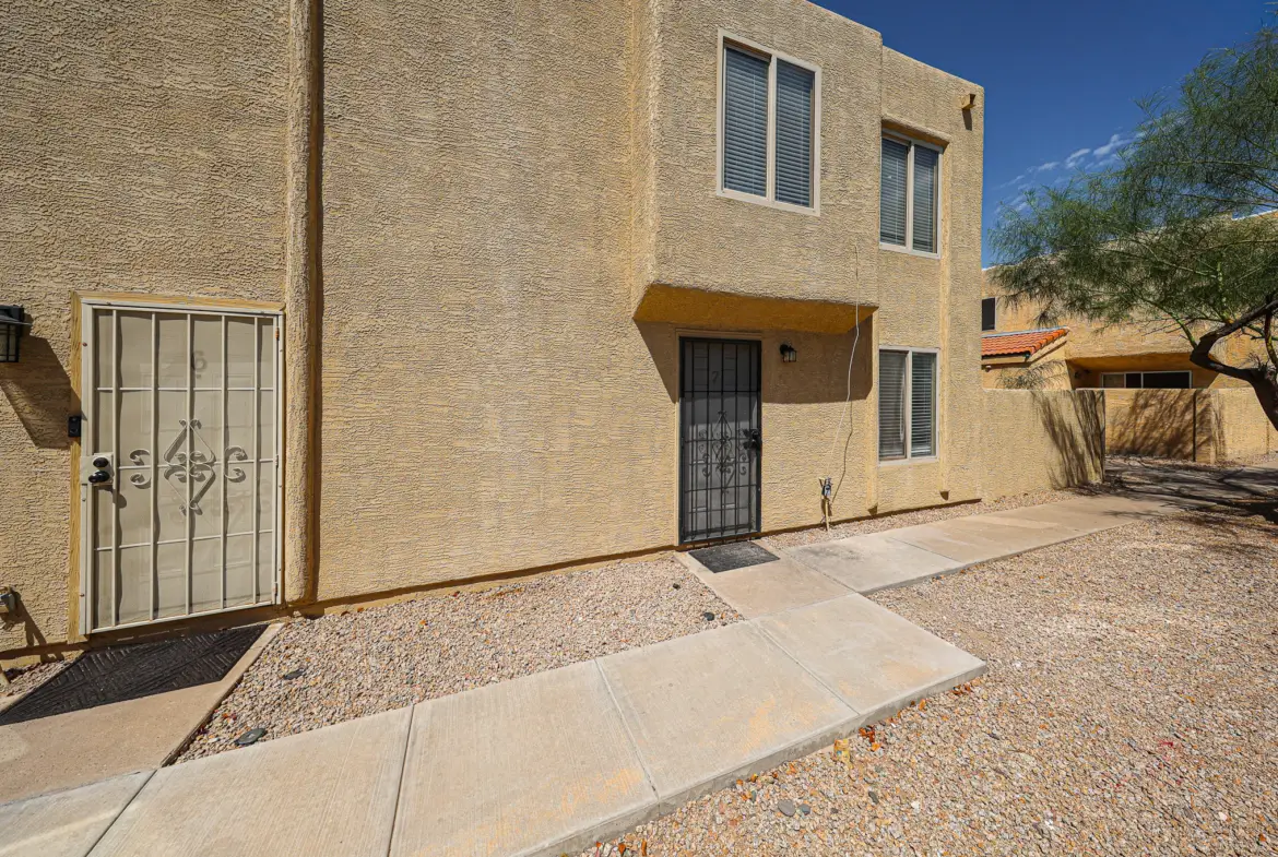 Front exterior of 17032 N 16th Dr Unit 7 in Phoenix AZ
