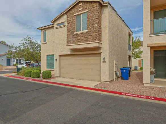 Exterior view of 17717 W Mandalay Ln rental home in Surprise AZ