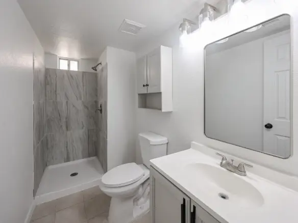 Full bathroom located on the main level